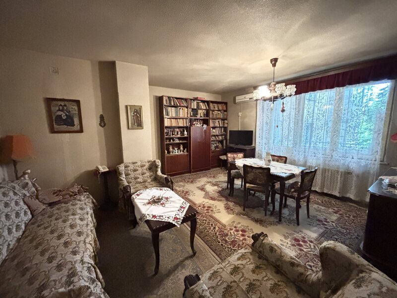 Magheru 32-36, metrou Piata Romana 50m